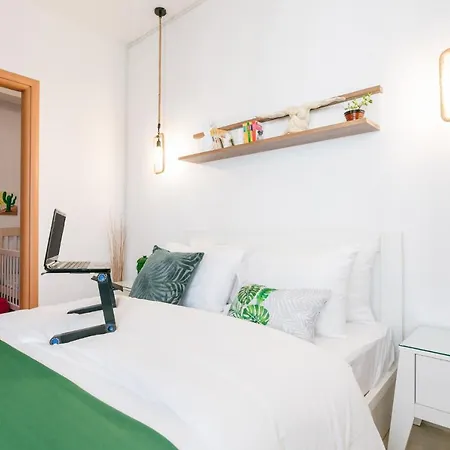 Apartament Grand Lux Serres