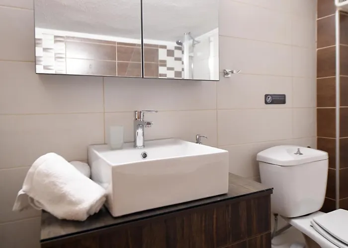 Grand Lux * Serres